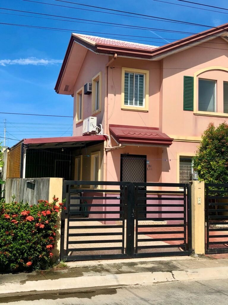 Downtown Prominenza 844