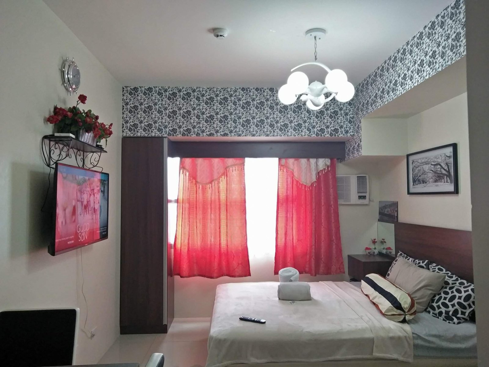 ECJ Cozy Studio Suite @ Horizons 101