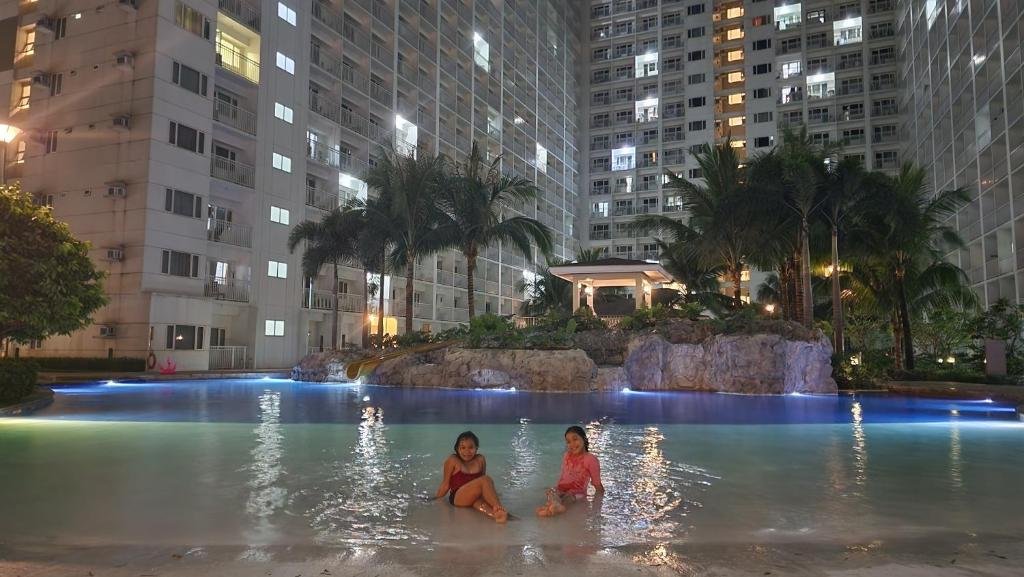 EZStay Shore Residences, Manila, Philippines