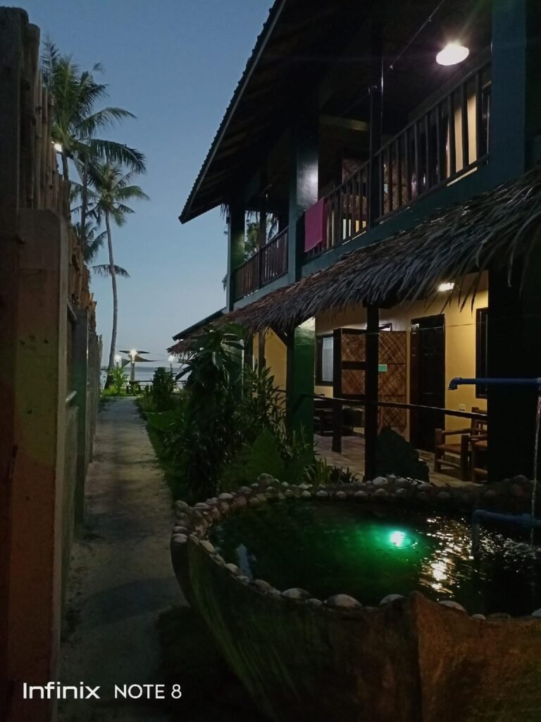 Eddie's Beach Resort Siargao