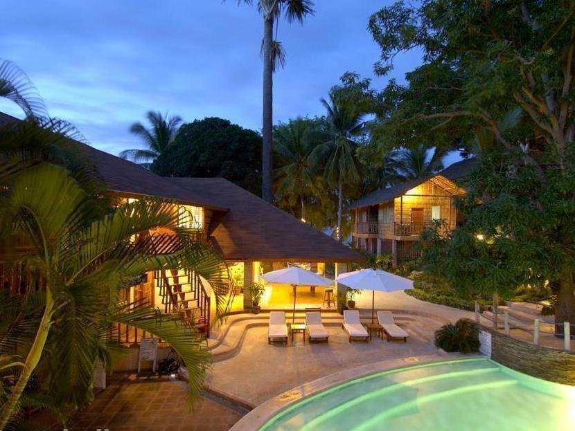 El Galleon Dive Resort with Asia Divers