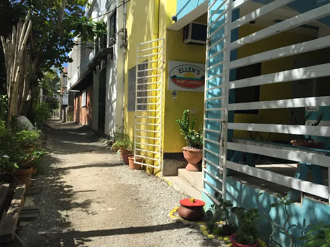 Ellens Resort Boracay Island Philippines Reviews and Travel Guide