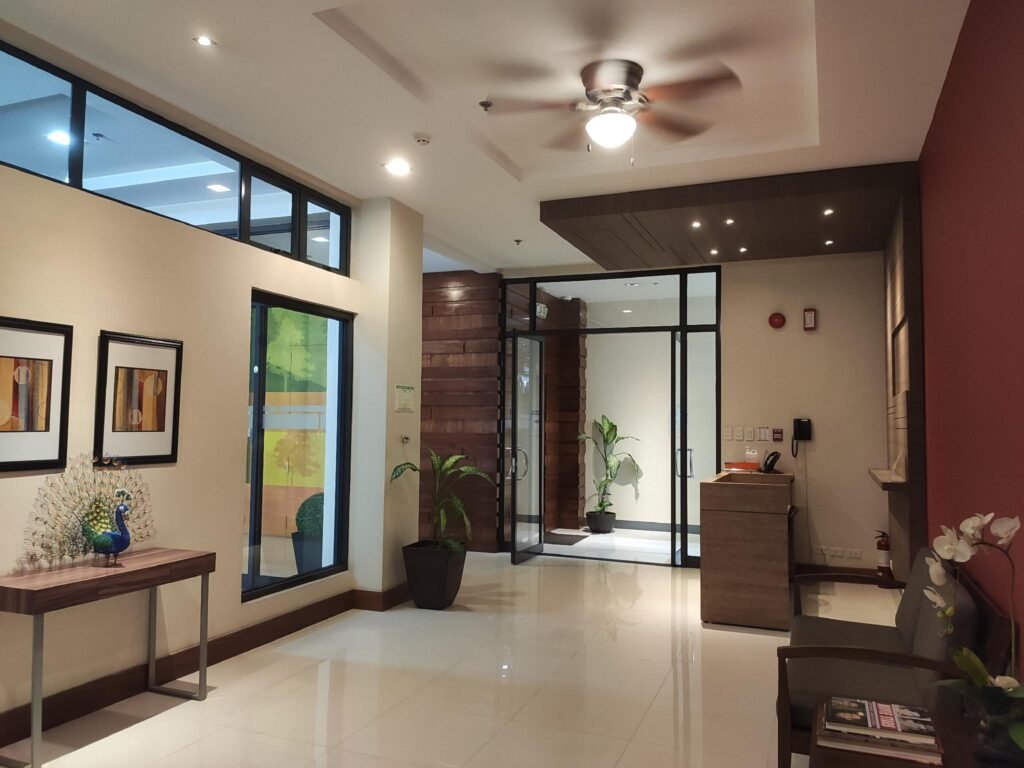 Entire unit for 4 with  2 Bed with 2 Bath