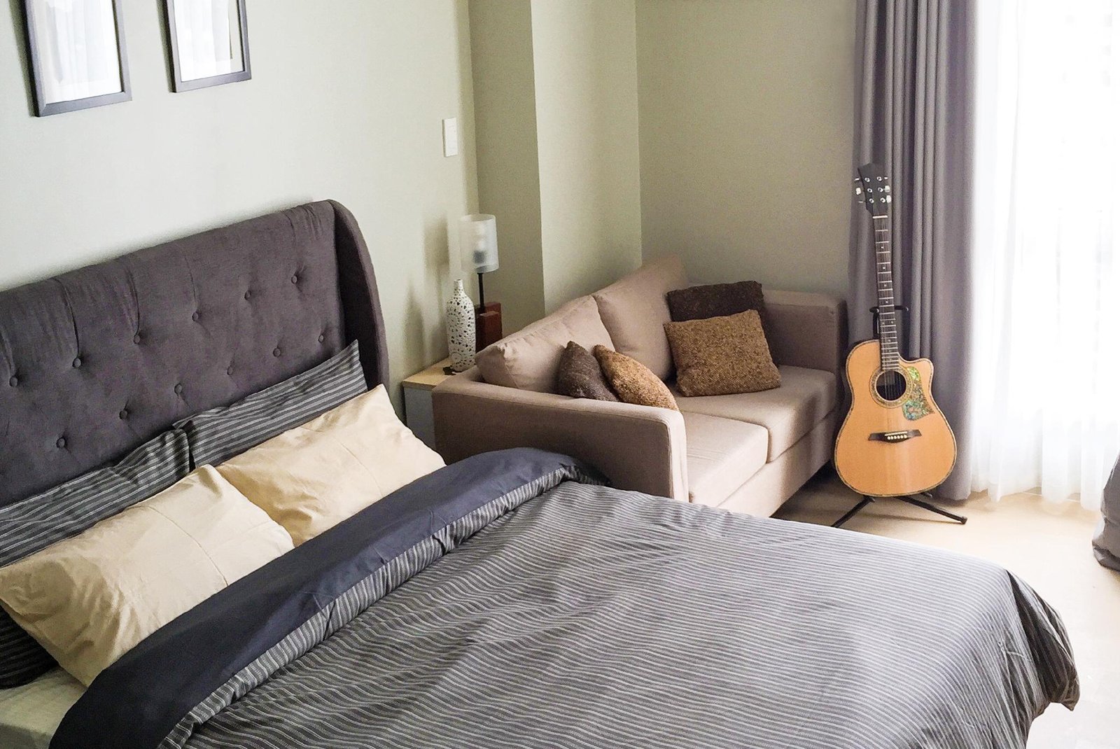 Gorgeous new studio, great location amazing view!