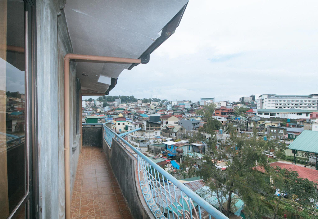 Harriet’s Siaseo Baguio Transient House RedDoorz, Baguio, Philippines