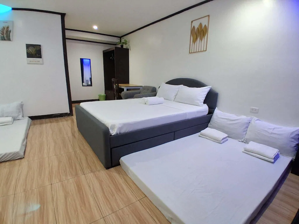 Hideaways Restobar and Resort Reviews and Travel Guide 4 Star Exceptional Stay