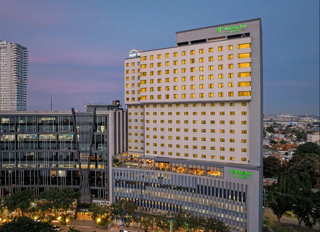 Holiday Inn Cebu City By IHG Reviews Travel Guide: Secure Exceptional Comfort At This 4-Star Urban Sanctuary