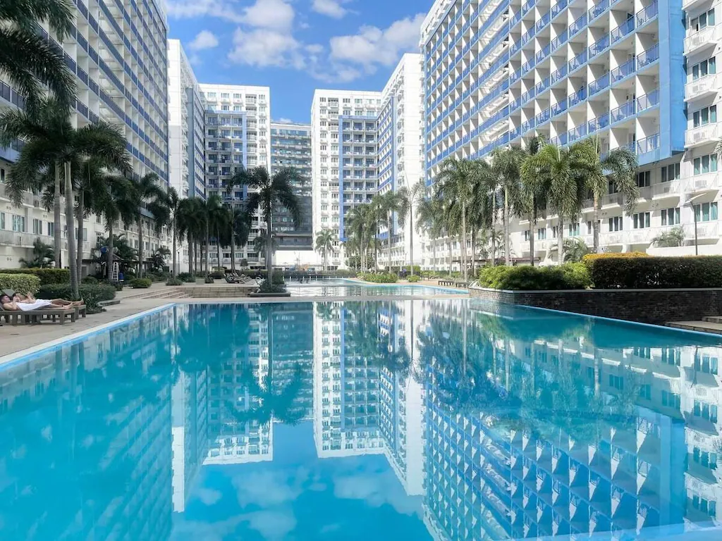 Homepals 1431 at Sea Residences Mall of Asia, Manila, Philippines