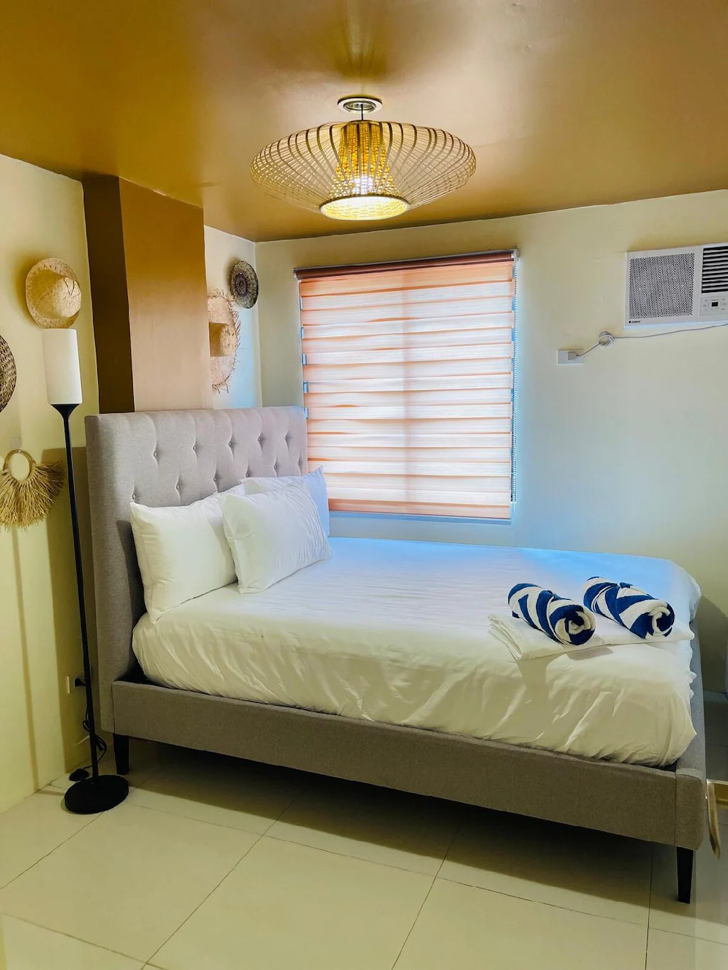 Hunter’s 2-Bedroom Deluxe Home by Planeta Vergara Manila Philippines Reviews and Travel Guide