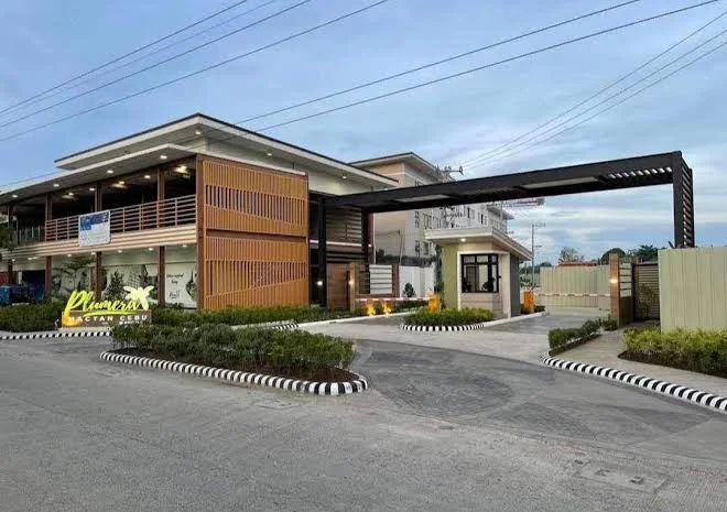 J Tropics Condos in Plumera Mactan Wi-Fi Netflix Cebu Philippines Reviews and Travel Guide