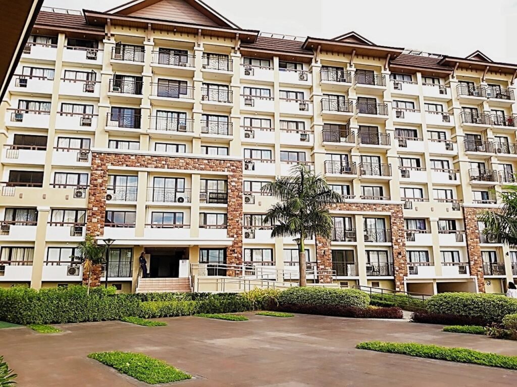 JOI's ONE OASIS CONDO NEAR LIMKETKAI MALL #4