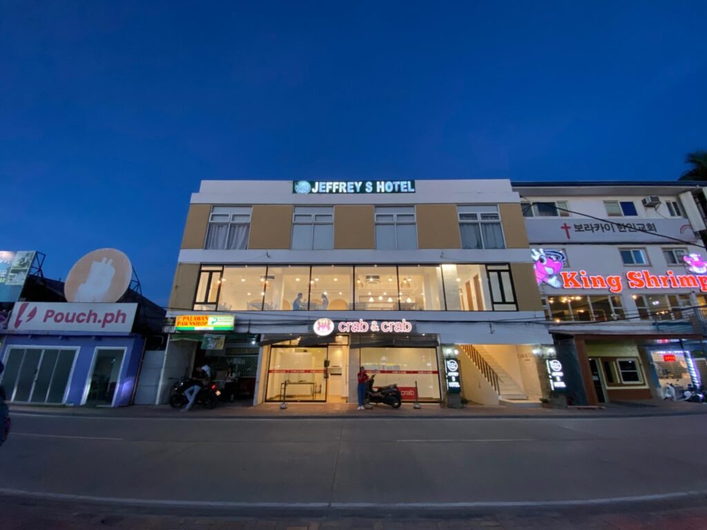 Jeffrey S Hotel