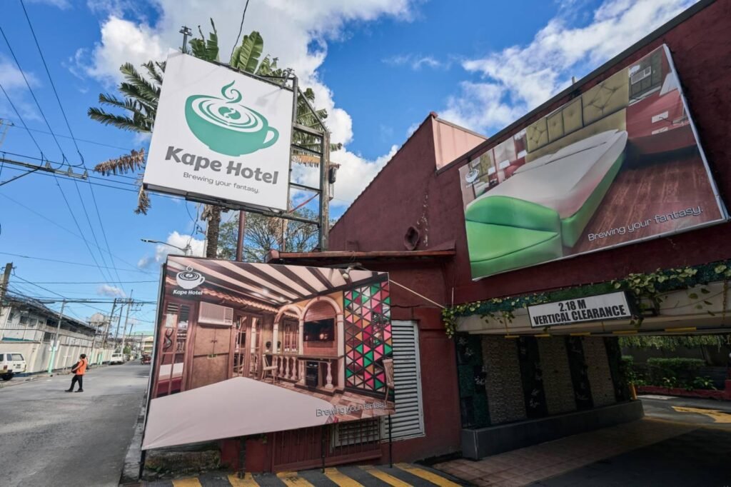 Kape Hotel
