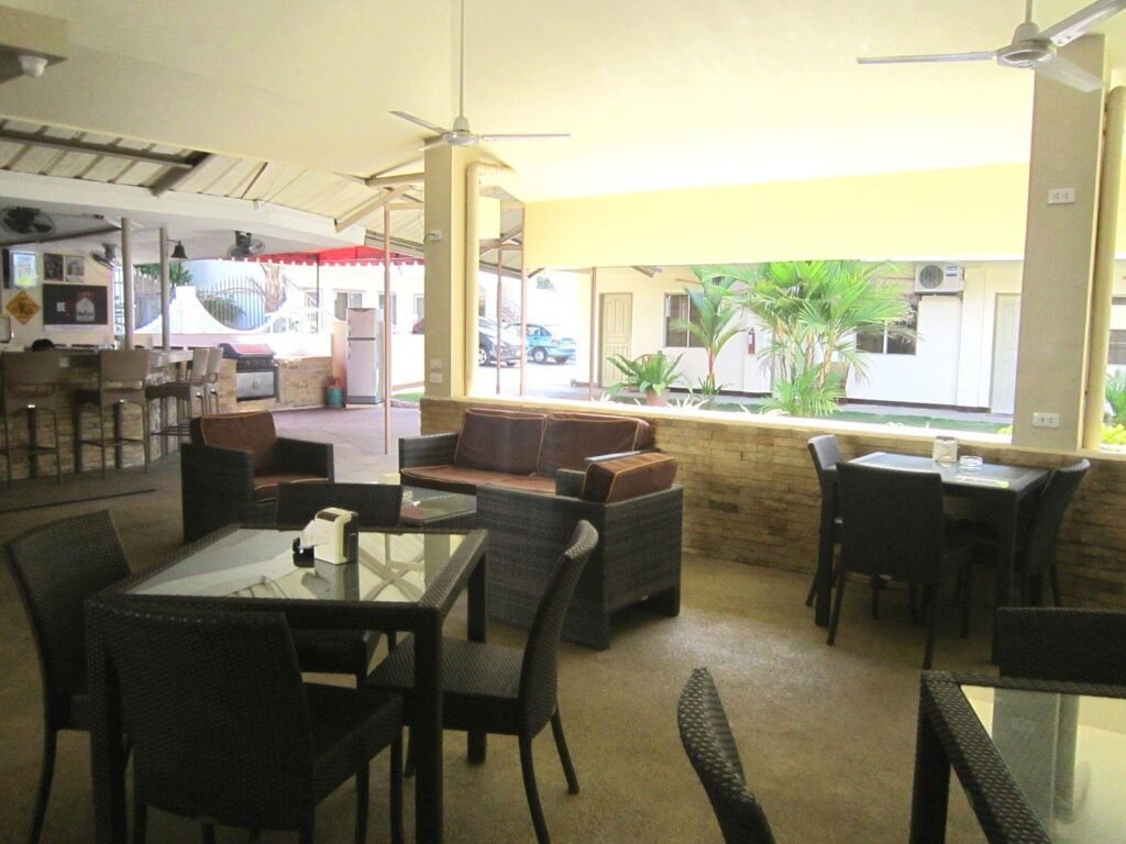 Kingston Lodge