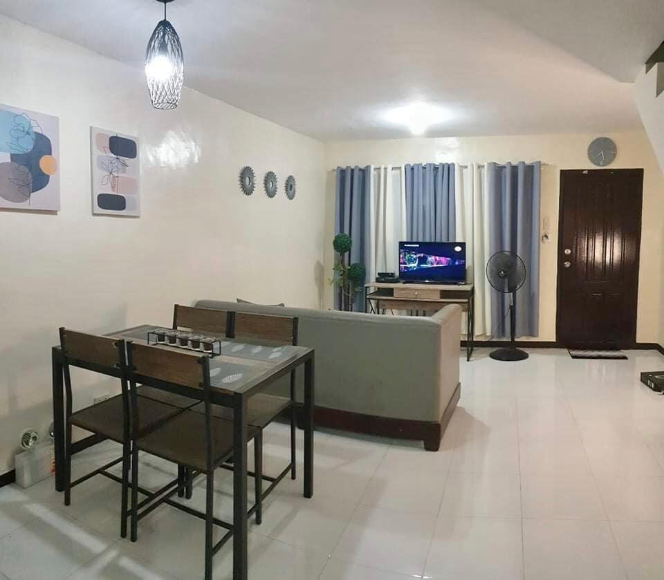 Kiwi Transient House, Angeles / Clark, Philippines