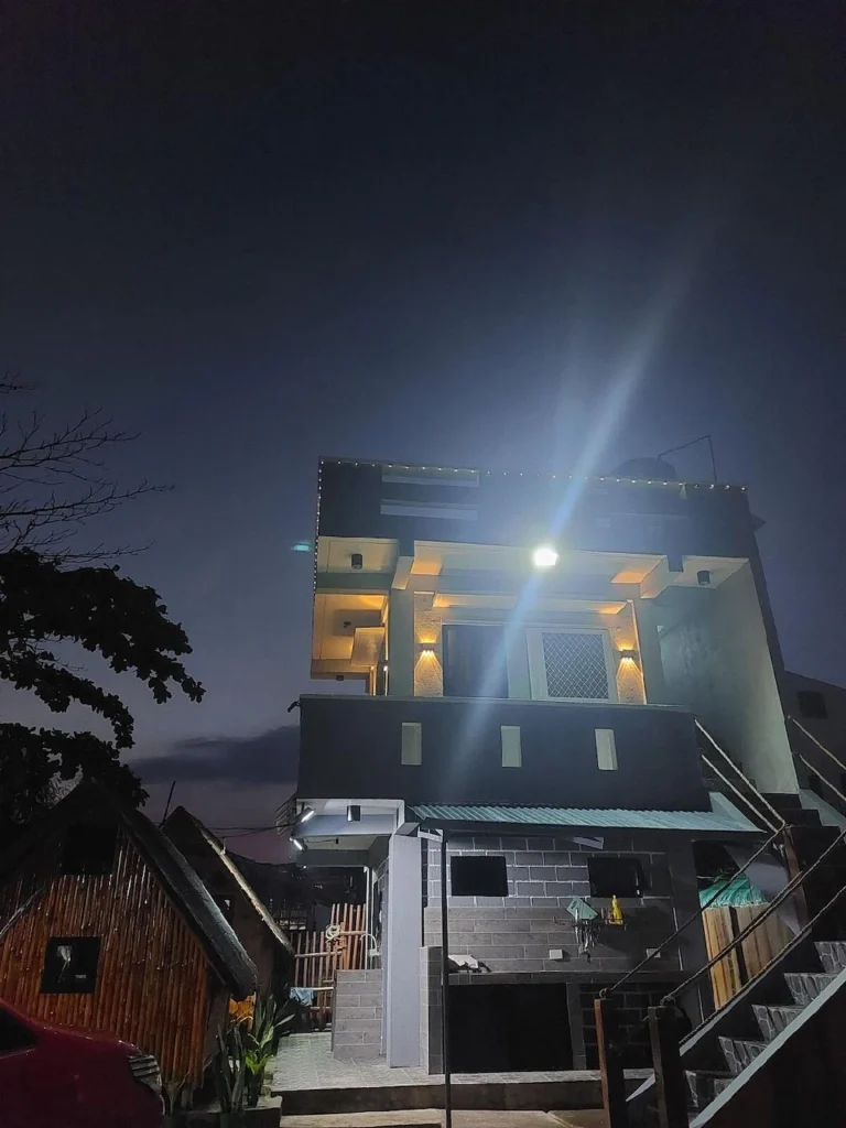 Kua's Pad Batangas Room w/ AC Nasugbu Philippines: Unbeatable Value for Your Holiday Getaways