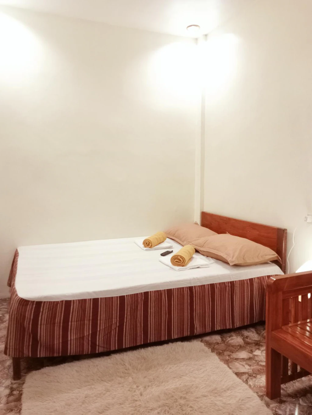 L. De Vera Guests Homestay (Magsaysay,Cuyo), Palawan, Philippines