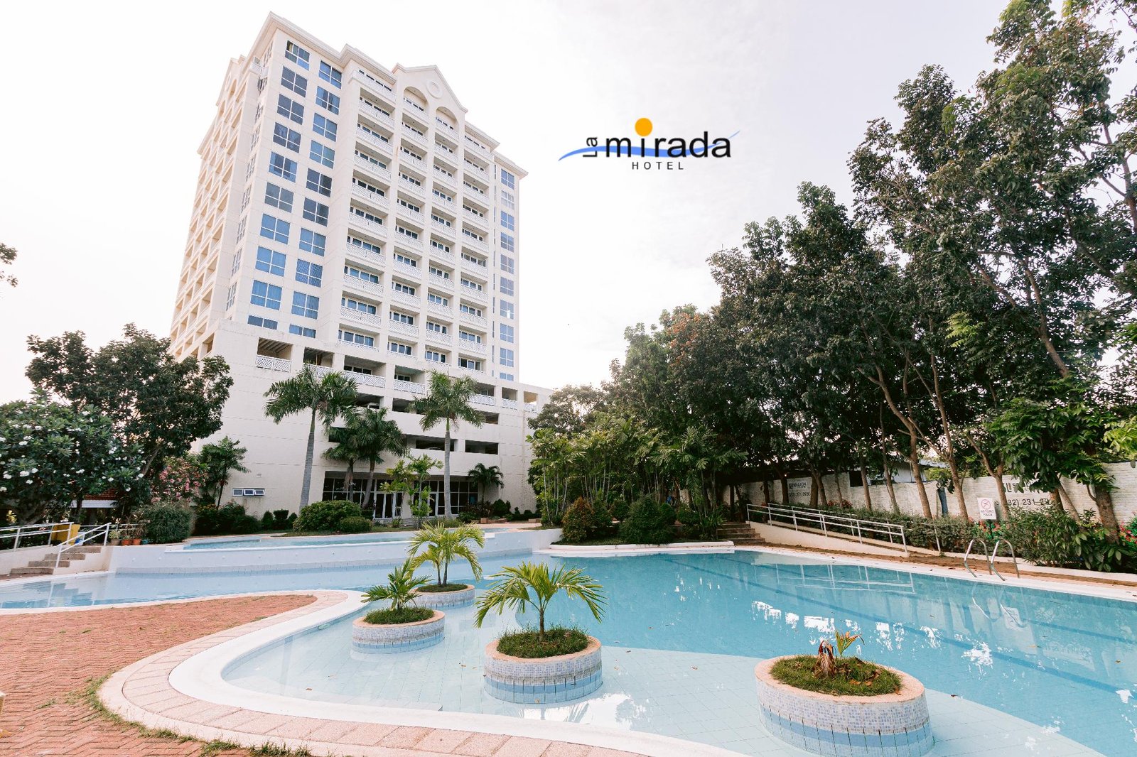 La Mirada Hotel and Serviced Apartments