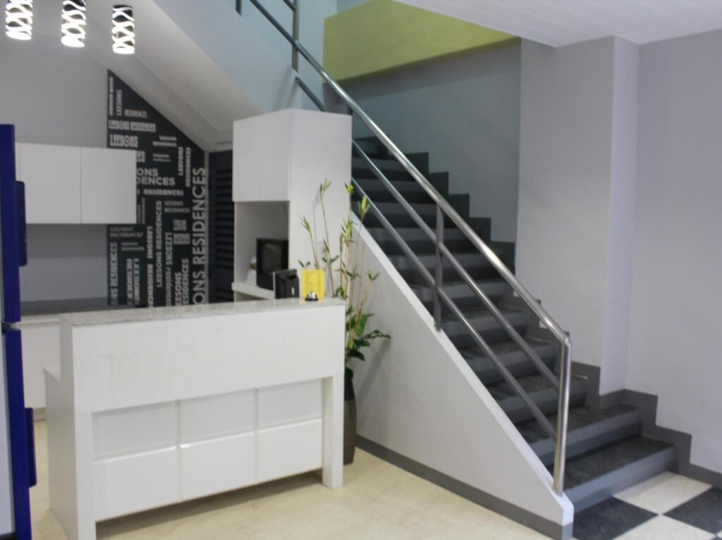 Leesons Residences Malate