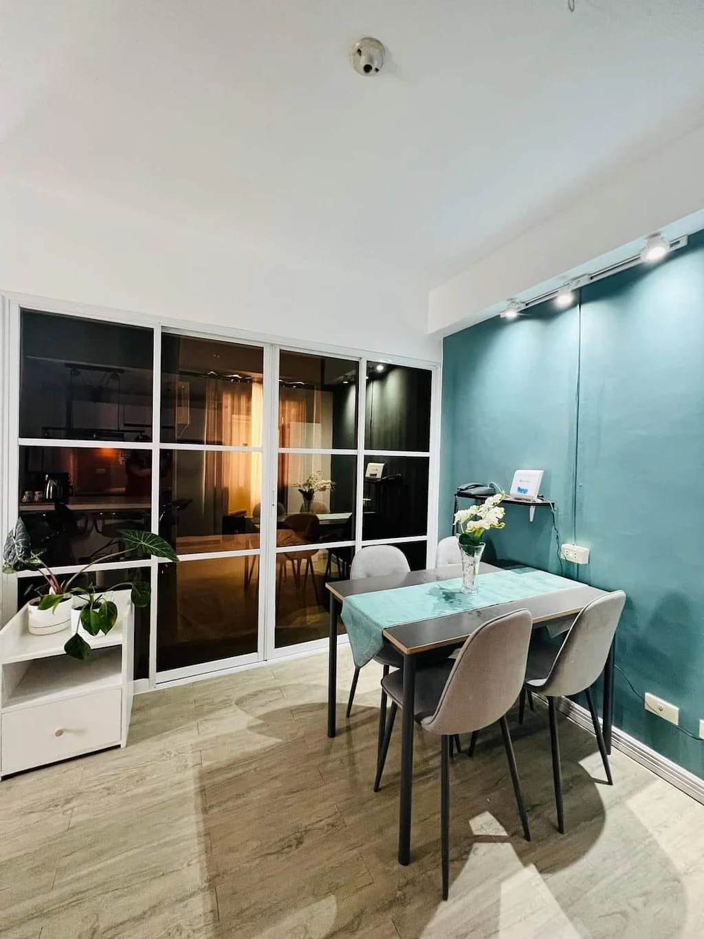 Lie Mari’s Staycation, Bacolod (Negros Occidental), Philippines