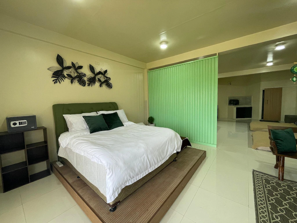 Lina Suites Premium Room 2, Malaybalay, Philippines