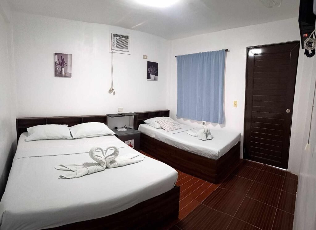 Lolas Lodge