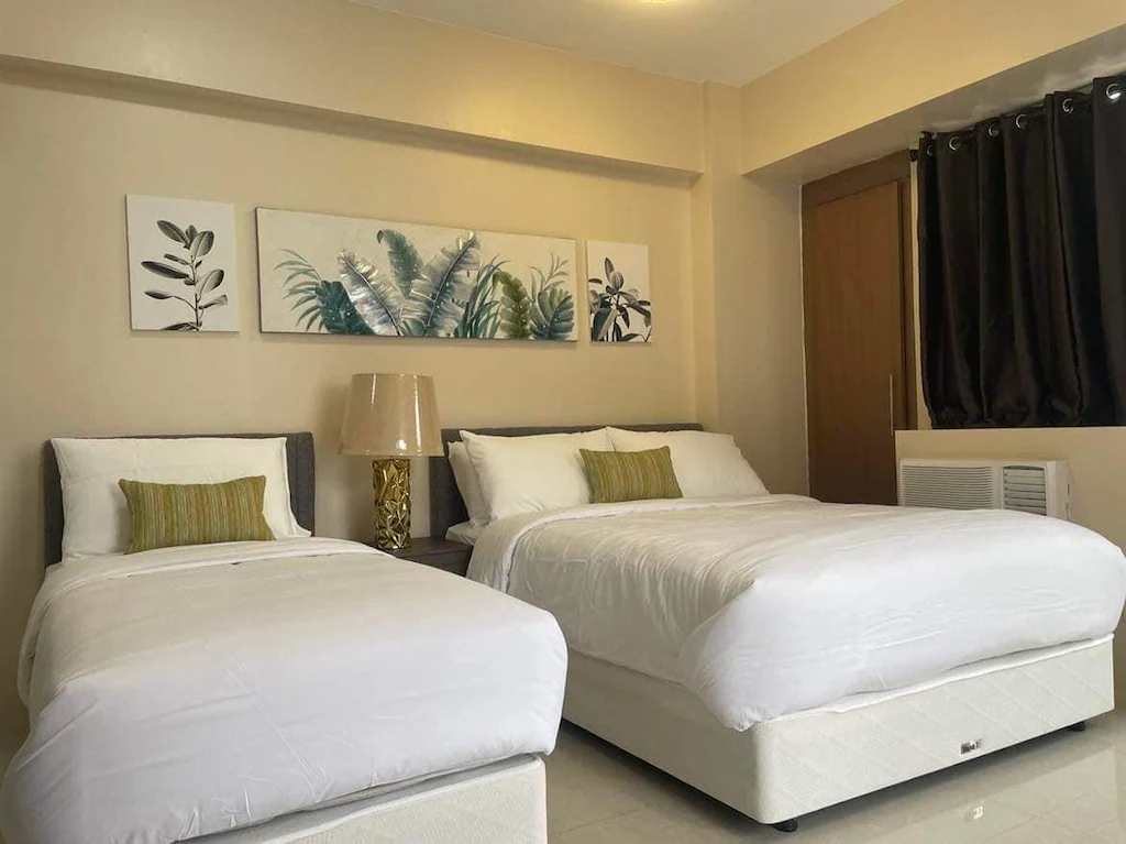 Lovely Studio Condotel Fronting Airport, Manila, Philippines