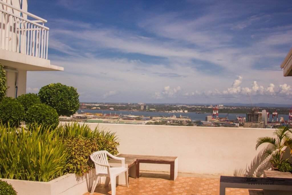 MABOLO GARDEN C1  FREE POOL GYM  3 STUDIO