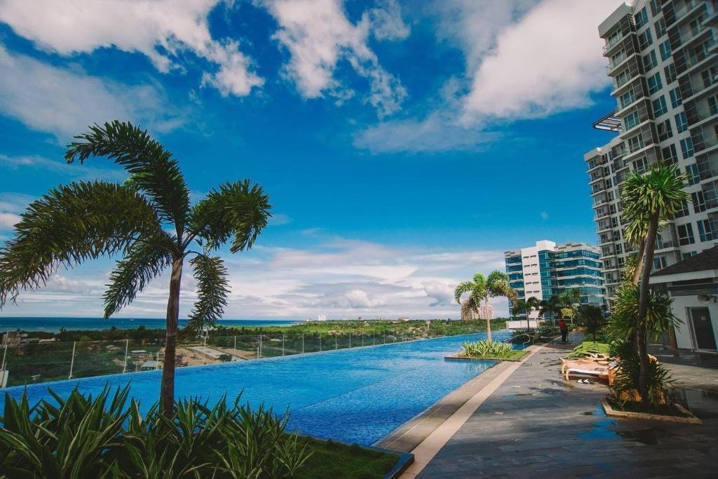 Mactan Newtown Beach Condo