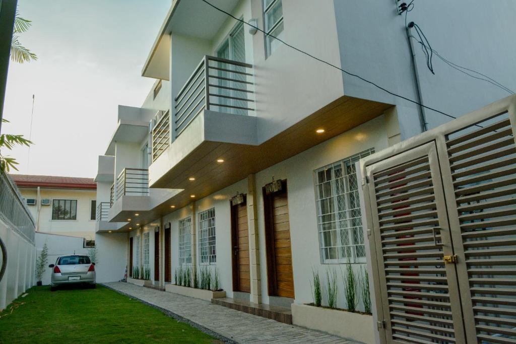 Mailz Haven Dr-D Beautiful Modern 3BR Apt near SM Davao City Reviews and Travel Guide
