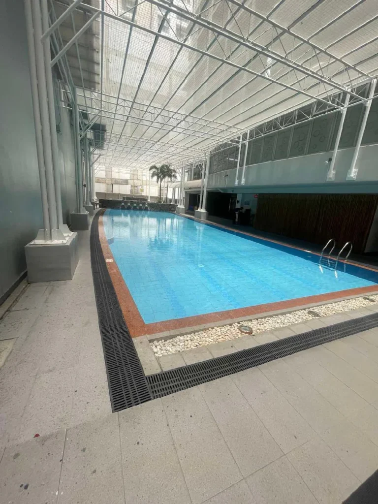Makati City Serenity Tower 2501, Manila, Philippines