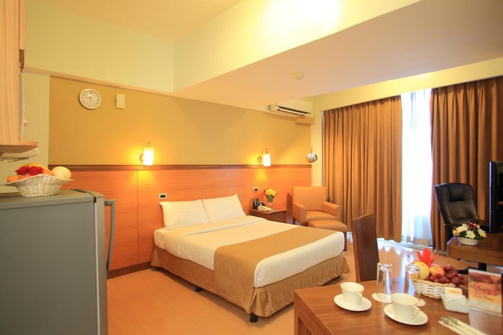 Malayan Plaza Hotel