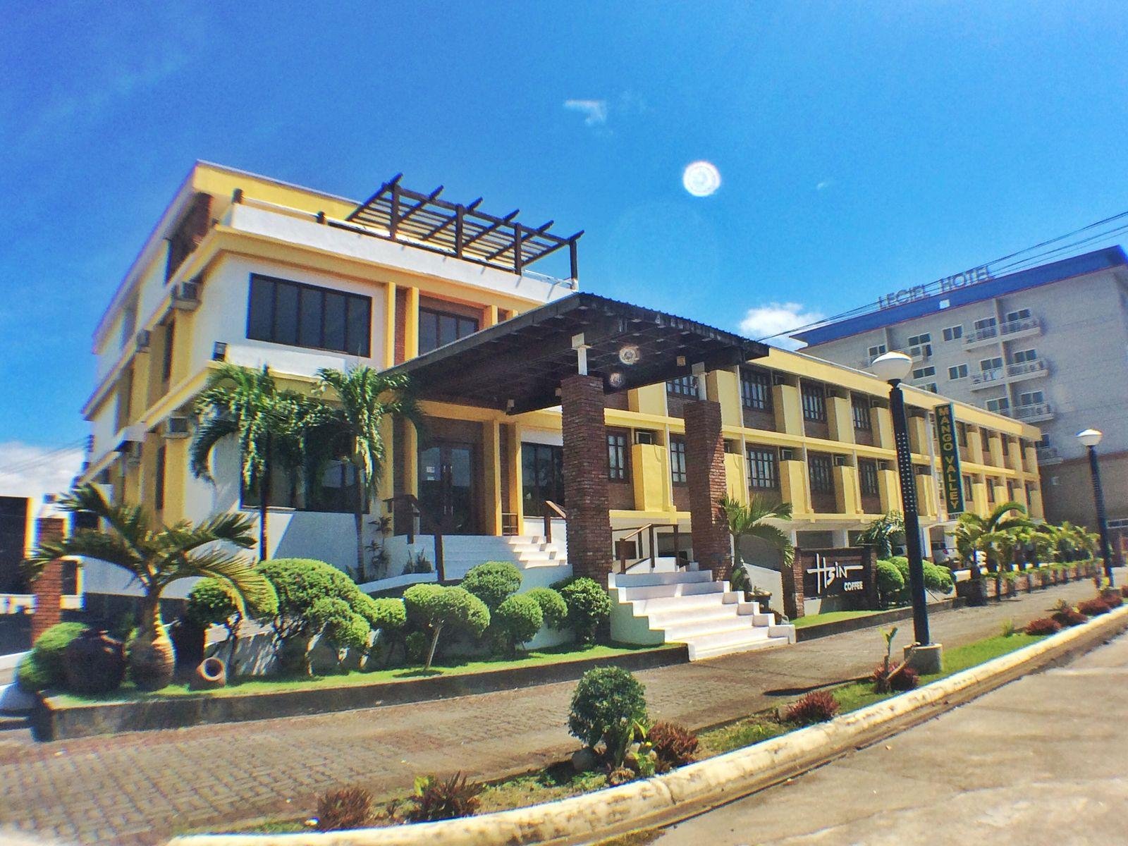 Mango Valley Hotel 1