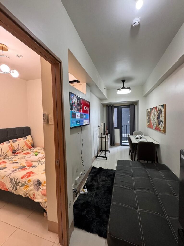 Mary Jane Shore 3 Residences, Manila, Philippines