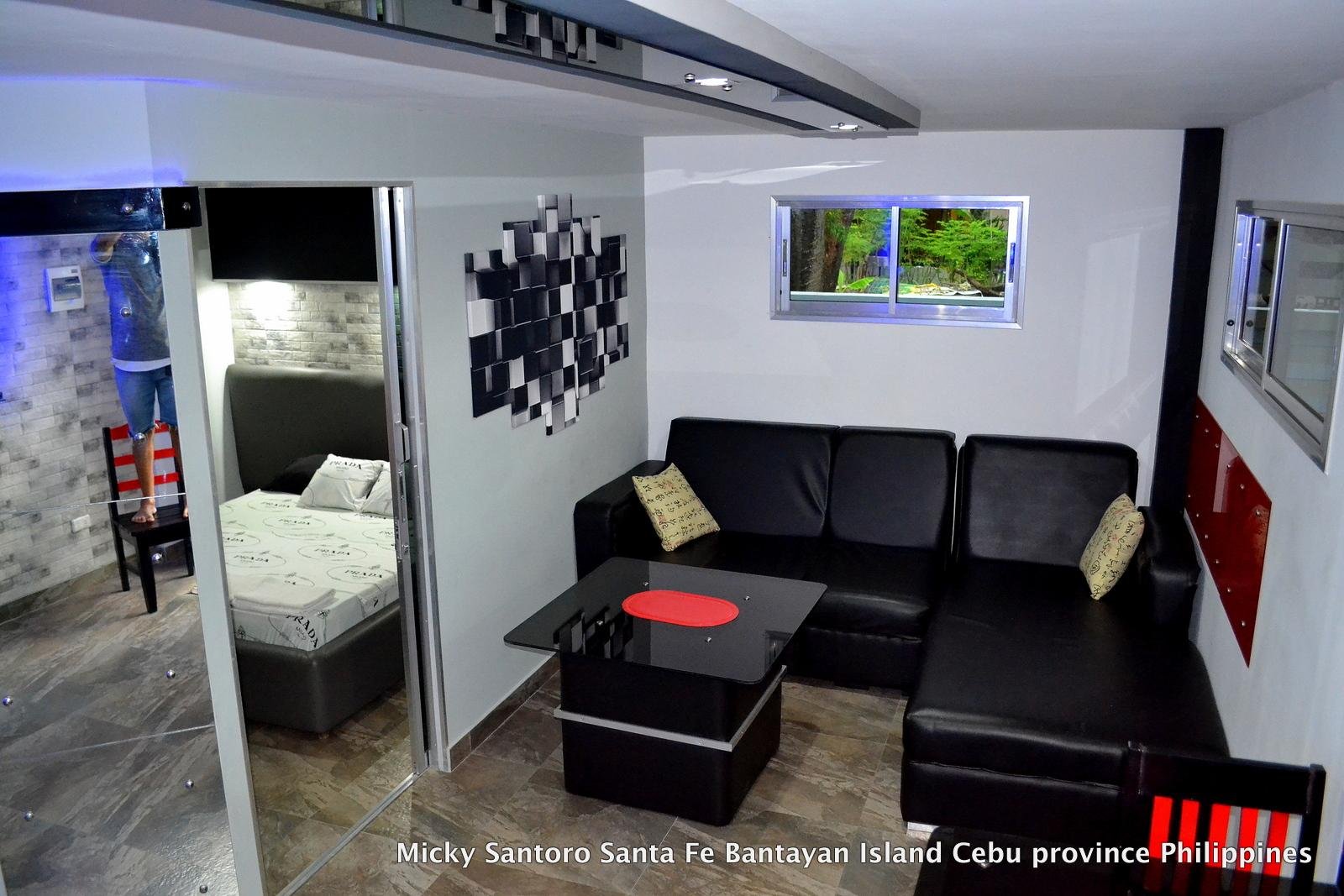 Micky Santoro- Apartments