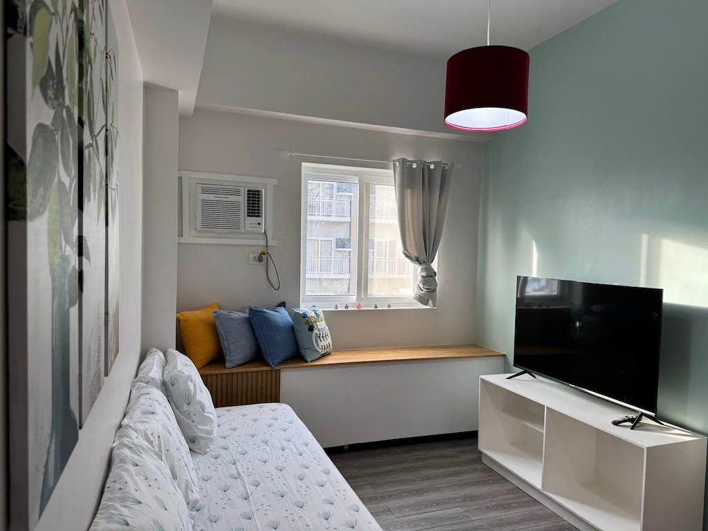 Mira's Condo unit near Mactan Int'l airport, Lapu-Lapu City, Philippines