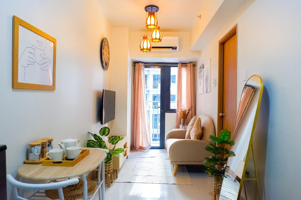 New 1 Bedroom condo in Pasay City @ Shore 3 MOA, Manila, Philippines
