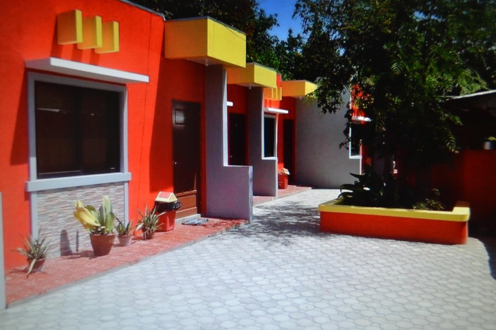 NiteLife Transient House