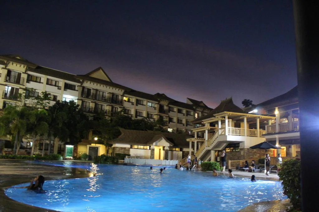 ONE OASIS A5 FREE POOL 3MINS WALK SM MALL DAVAO, Davao City, Philippines