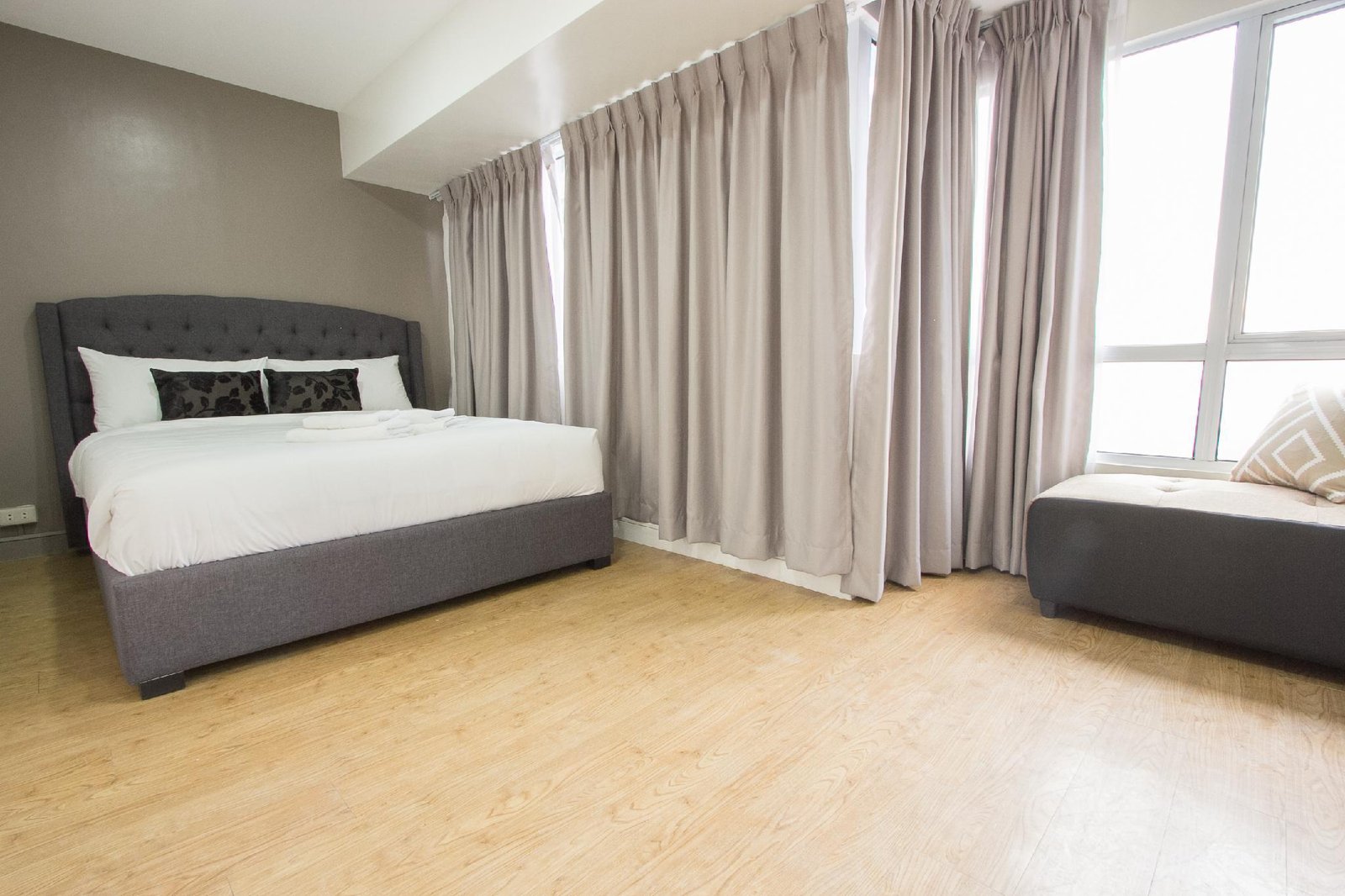 Oasis Regency@Fort Victoria