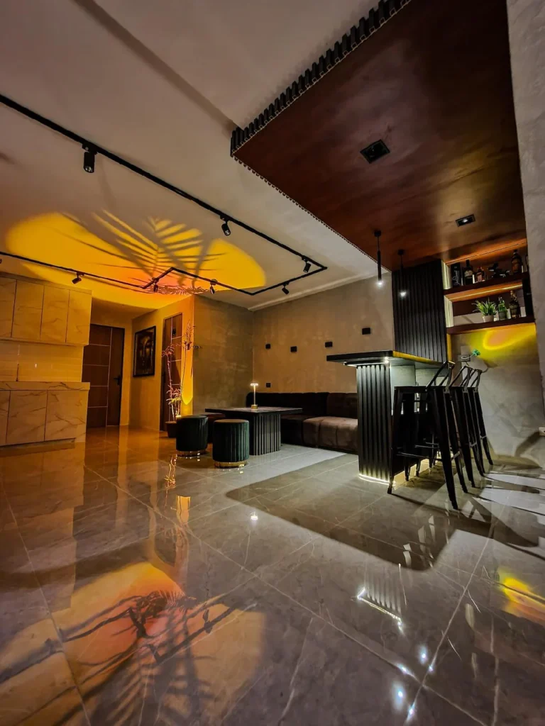 Obie's Prime Suite, Manila, Philippines