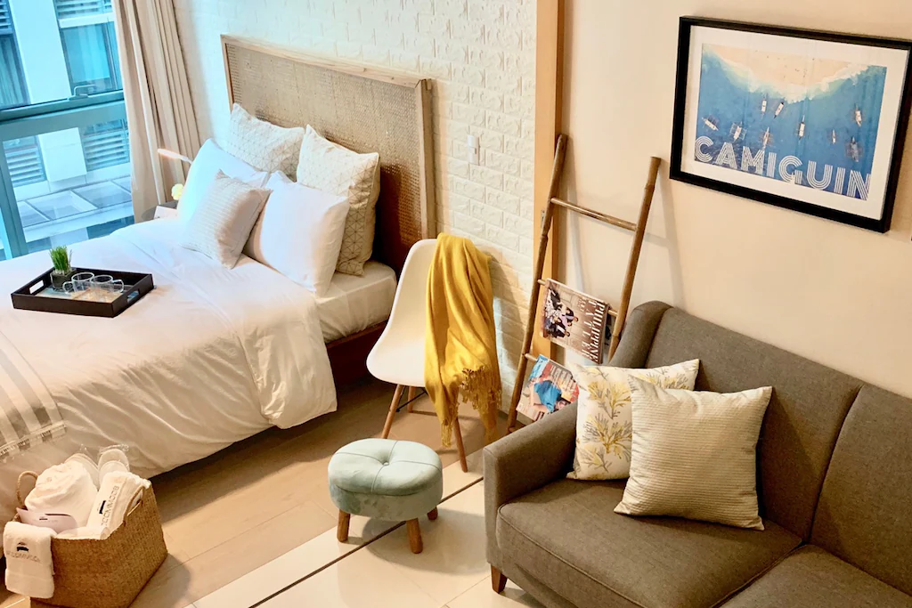 One Uptown Residences BGC – 1BR PoolView (8Q-S), Manila, Philippines
