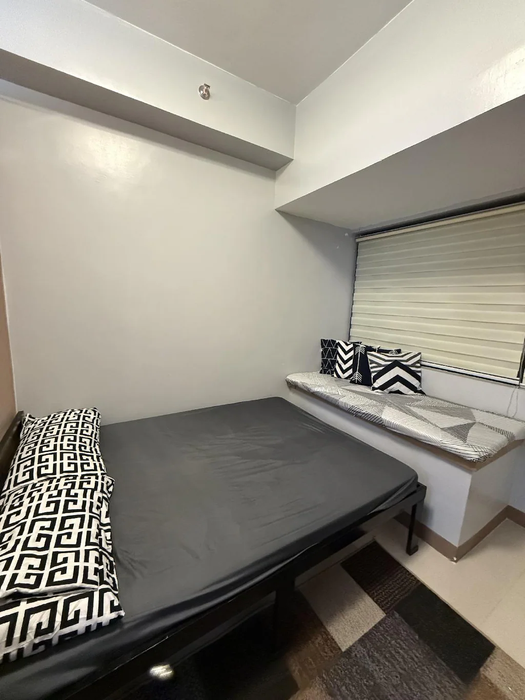 Ortega Field Residences, Manila, Philippines