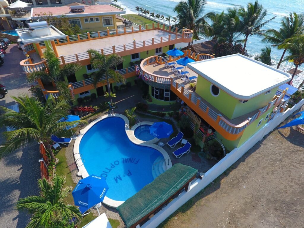 P and M Final Option Hotel