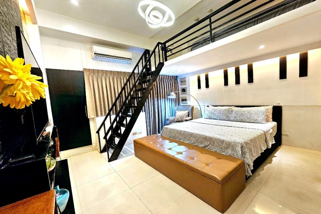 PRS @ One Palm Tree Villa near T3 Airport