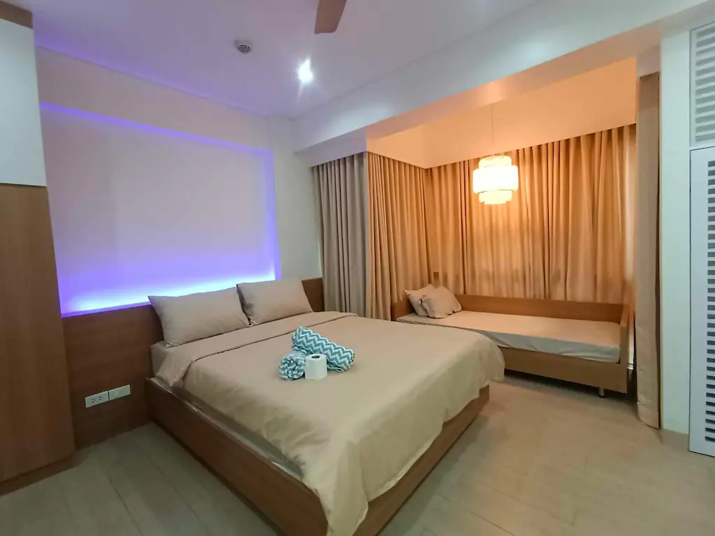 Palm Two Villa studio room, Manila, Philippines