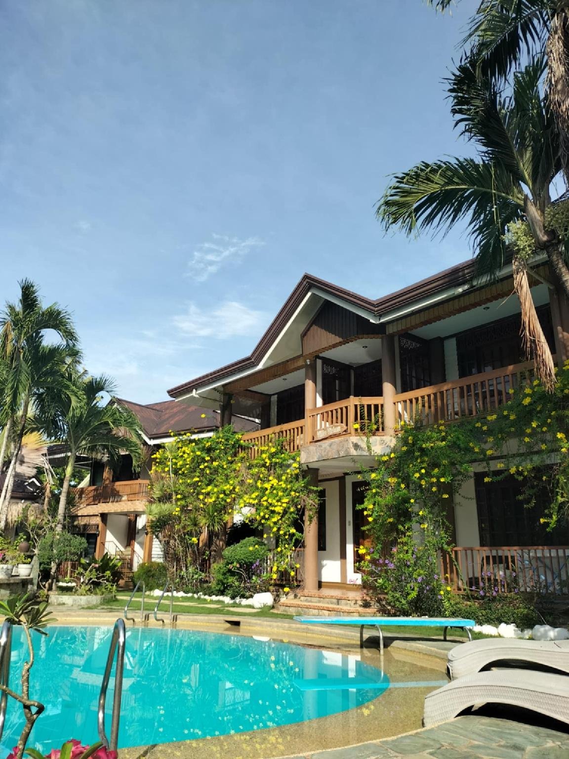 Panglao Tropical Villas