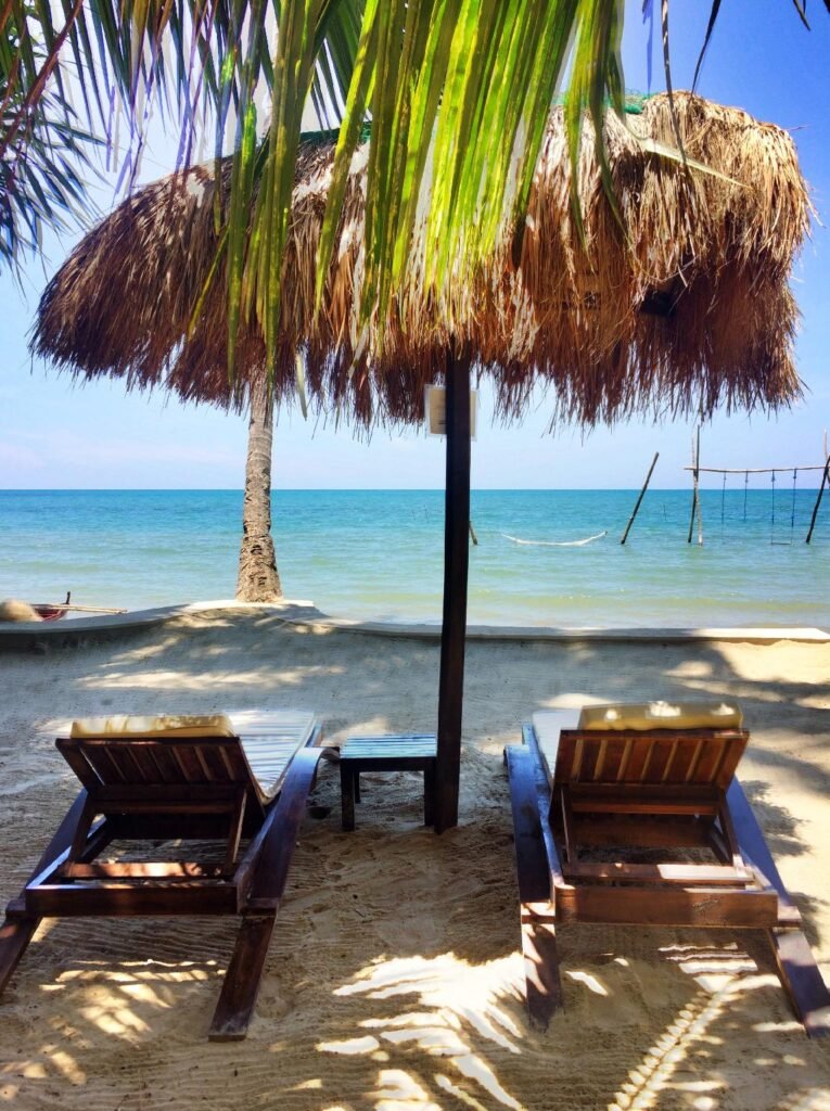 Peace & Love Beach club Eco Boutique Resort