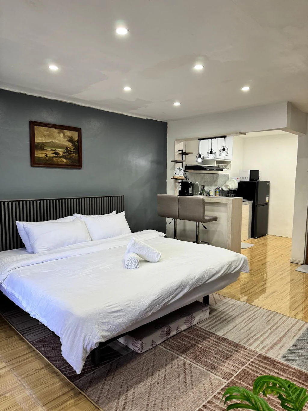 Premium King Studio w/ Pool, PS5 + BBQ, General Santos City, Philippines