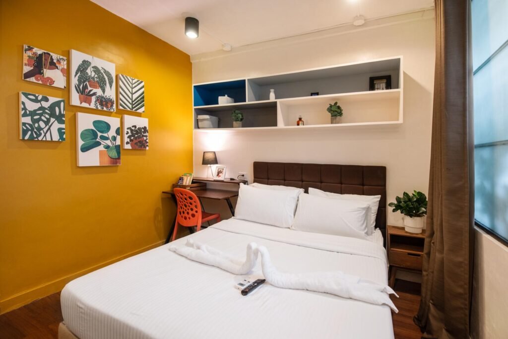 Private Room 01 - Poblacion Makati House